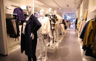 「開(kāi)店指南」新手加盟服裝店不得不知道的套路